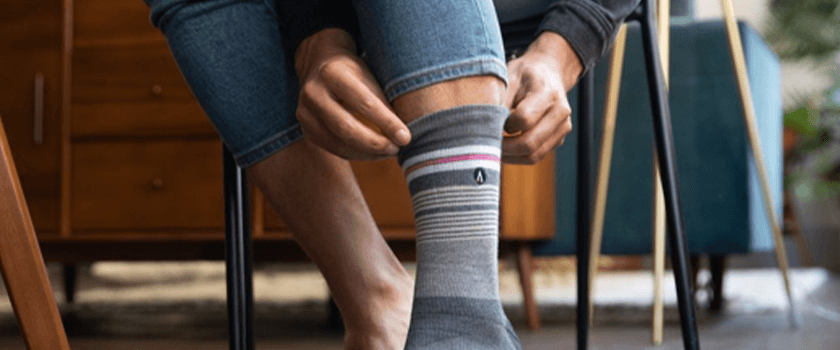 Plantar Fasciitis and How Arch Support Socks Can Help