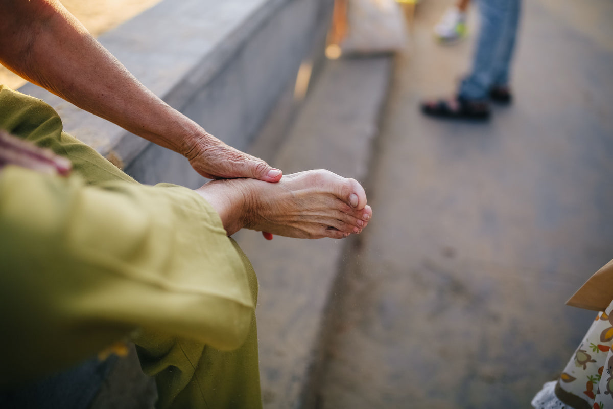 How to Cure Heel Pain Naturally